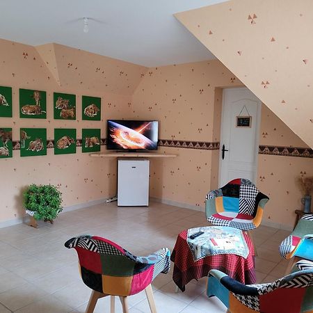 Osy Normandy Bed and Breakfast Russy Exteriör bild