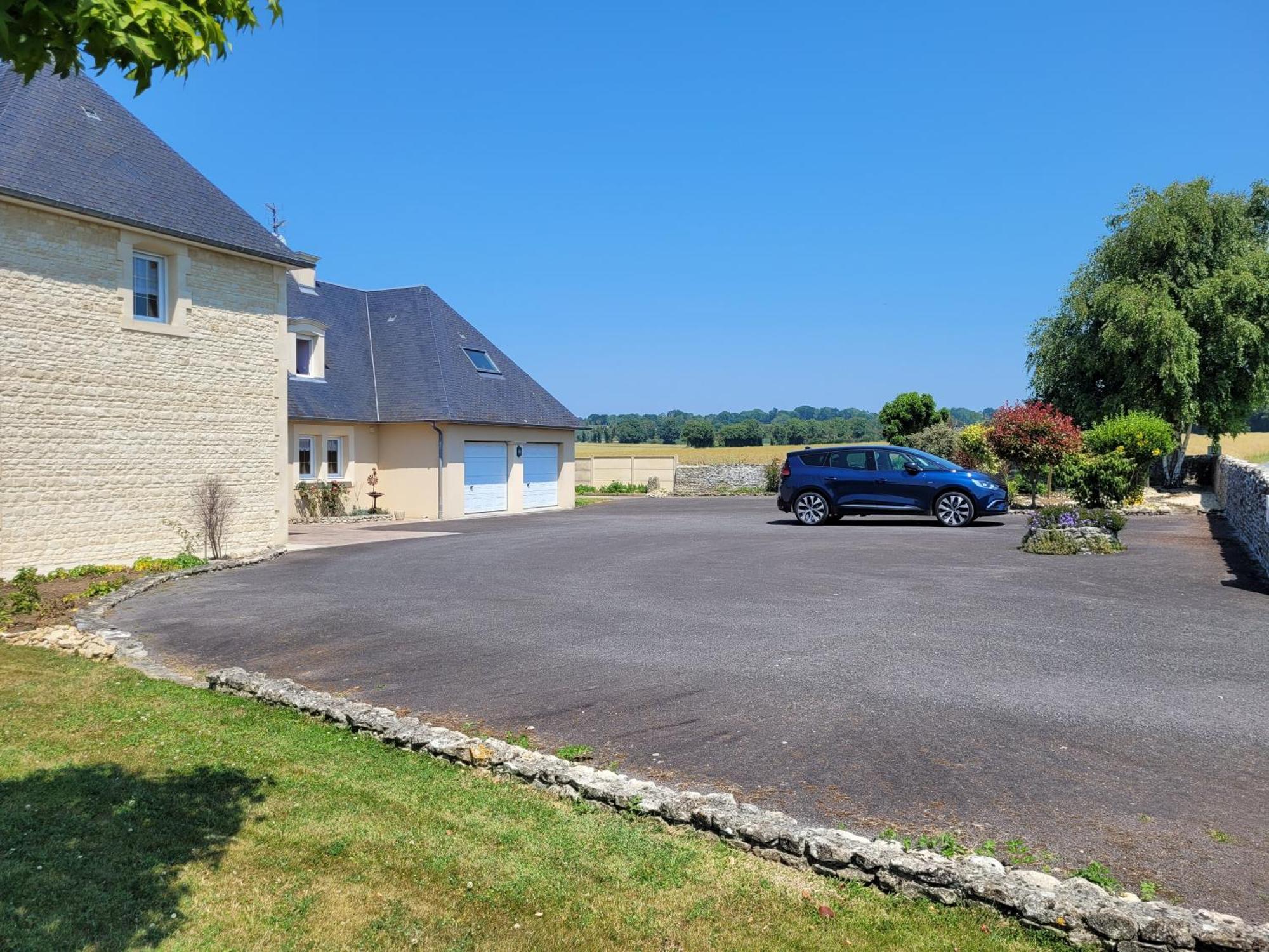 Osy Normandy Bed and Breakfast Russy Exteriör bild